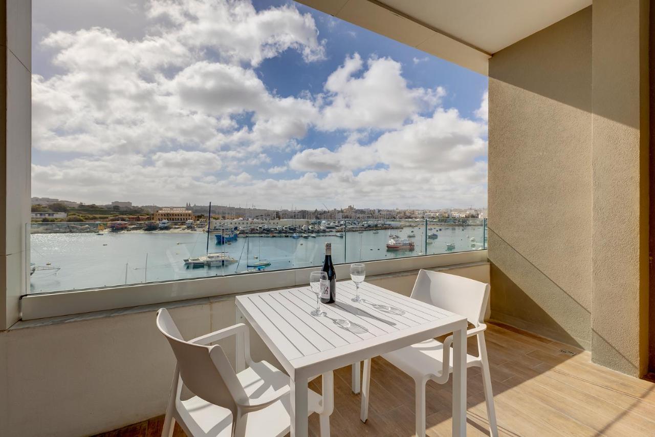 Deluxe Apartment With Valletta And Harbour Views Sliema Exterior photo